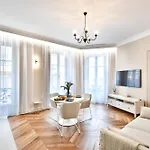 9 Alberti Centre Nice