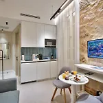 9 Alberti Centre 4* Nice