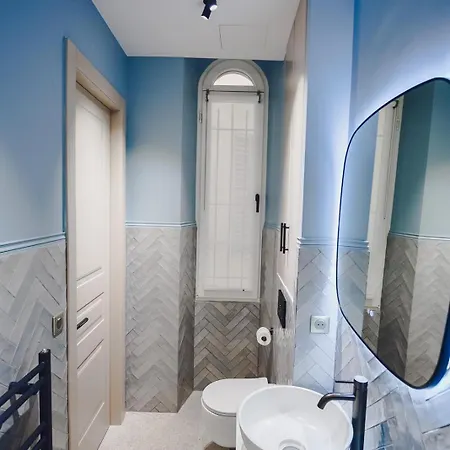 9 Alberti Centre Апарт-отель Ницца