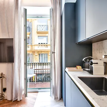 아파트호텔 9 Alberti Centre