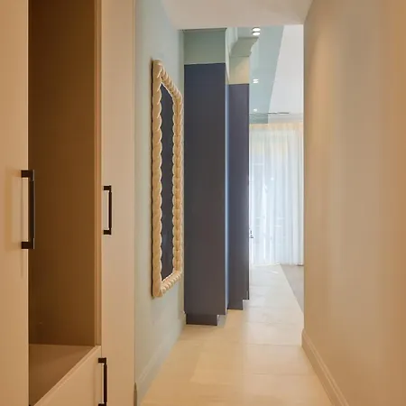 9 Alberti Centre Апарт-отель Ницца