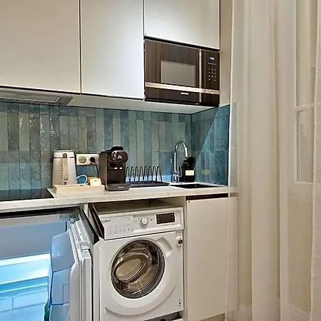 9 Alberti Centre Appart hôtel 4*