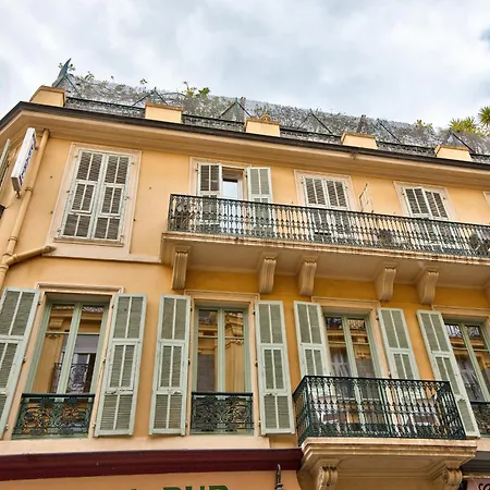 9 Alberti Centre Nizza