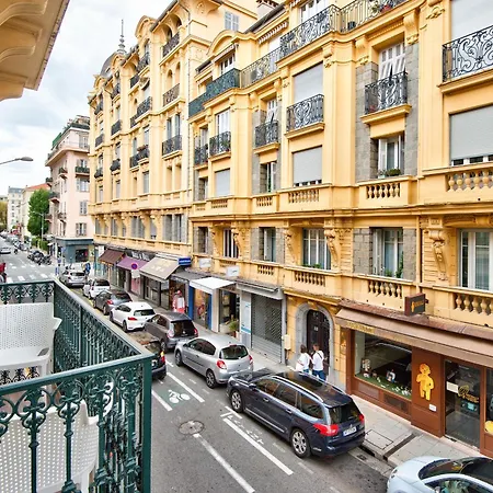 9 Alberti Centre 4* Nizza